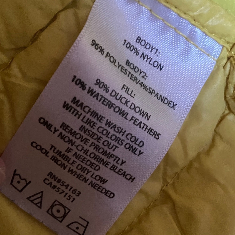 Calvin Klein Lightweight Down-Filled Women's Yellow Jacket XL - Picture 3 of 6